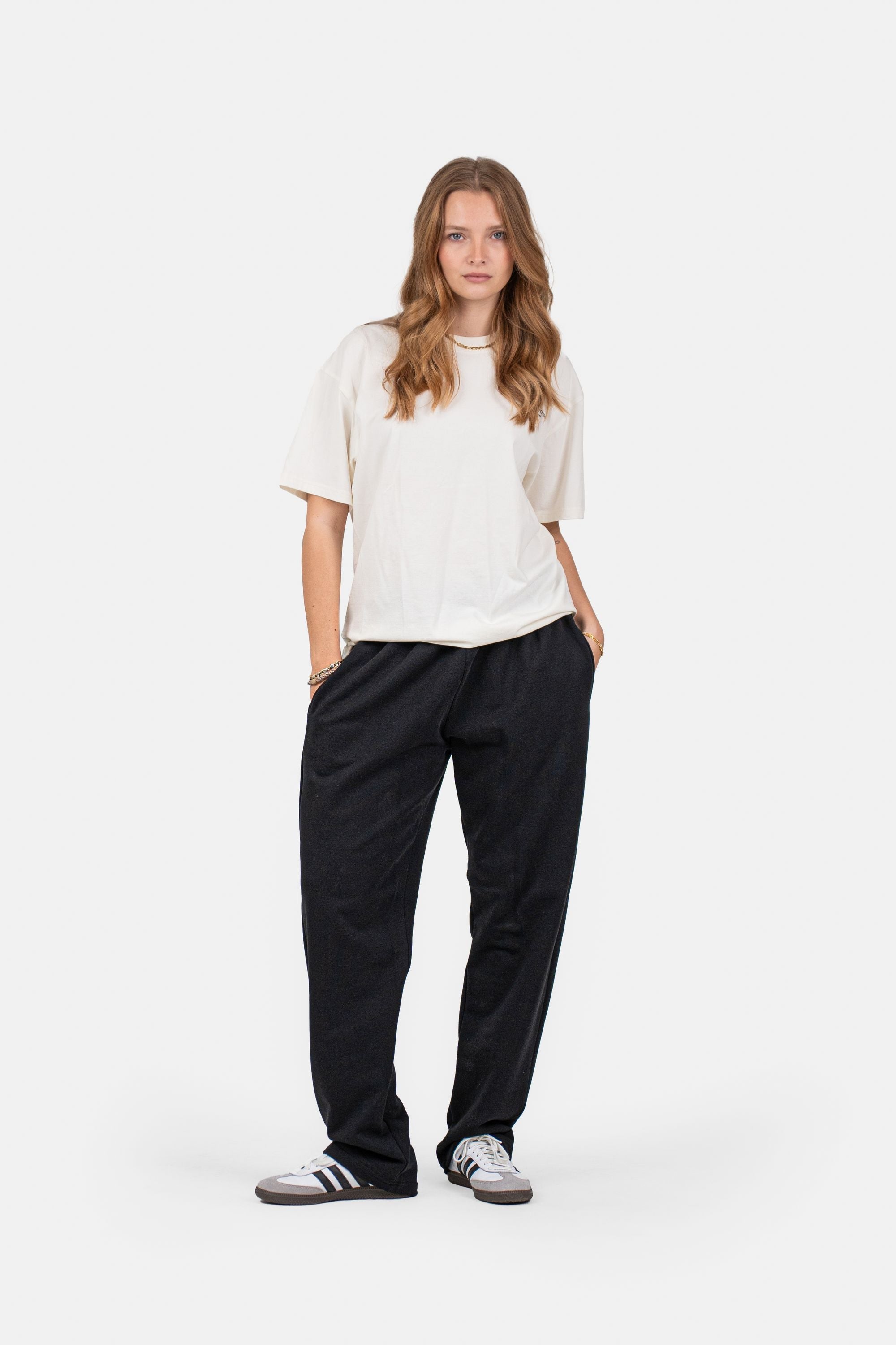 UNMARKED Sweatpants Zwart